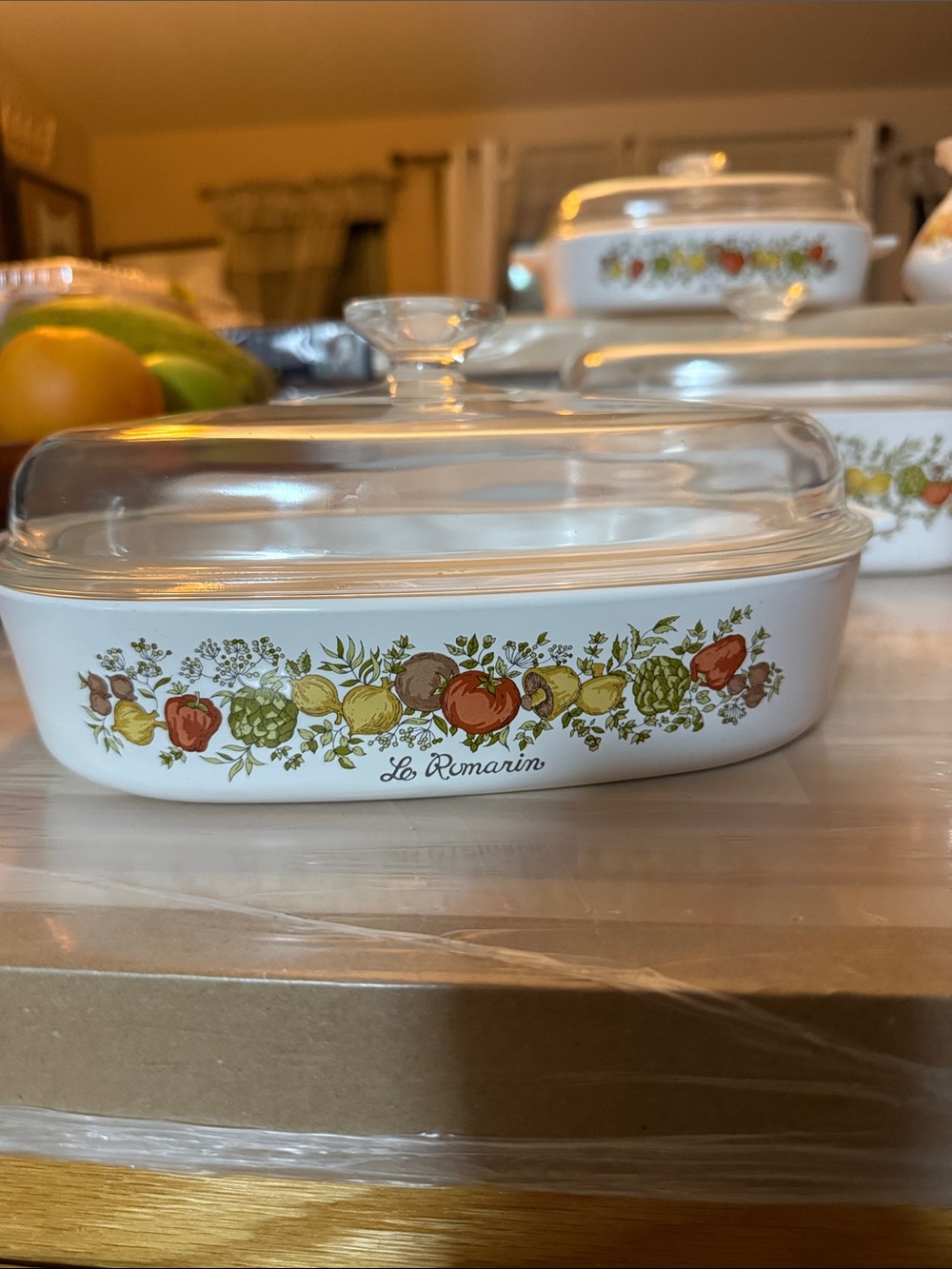 Vntg. Corningware RANGE-OVEN-MICROWAVE safe. 10x10".